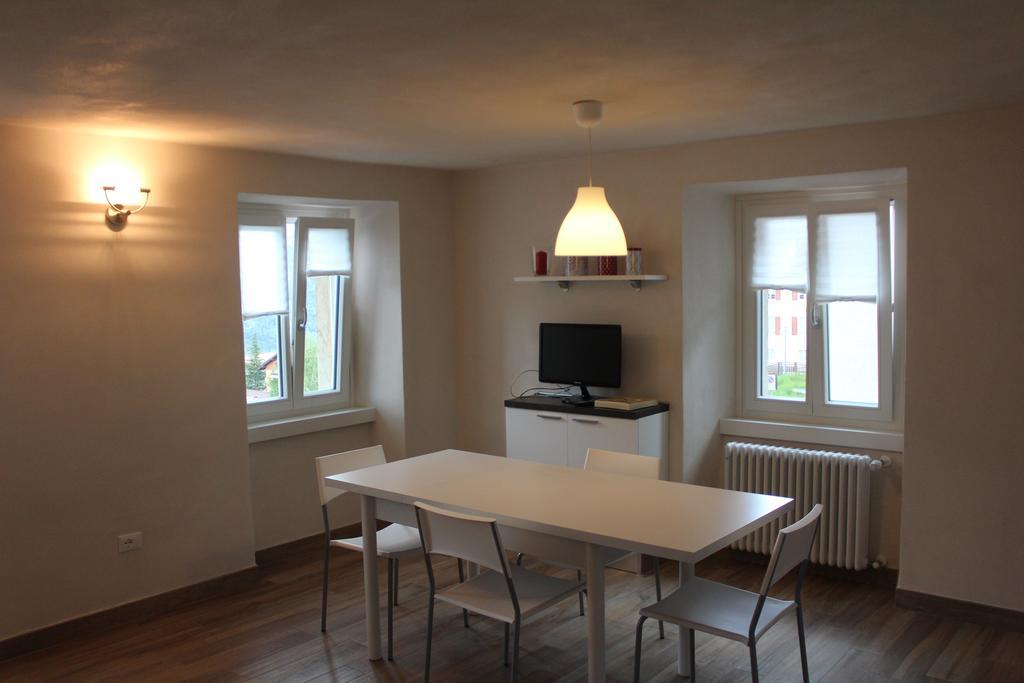 Trentino Apartments - Casa Marzari 福尔加里亚 外观 照片