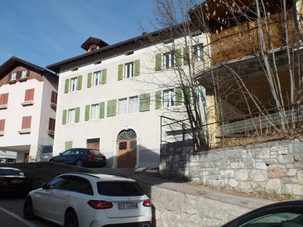 Trentino Apartments - Casa Marzari 福尔加里亚 外观 照片